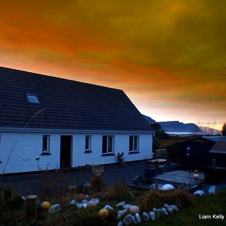 Lakefield Gallery Keel  Buitenkant foto